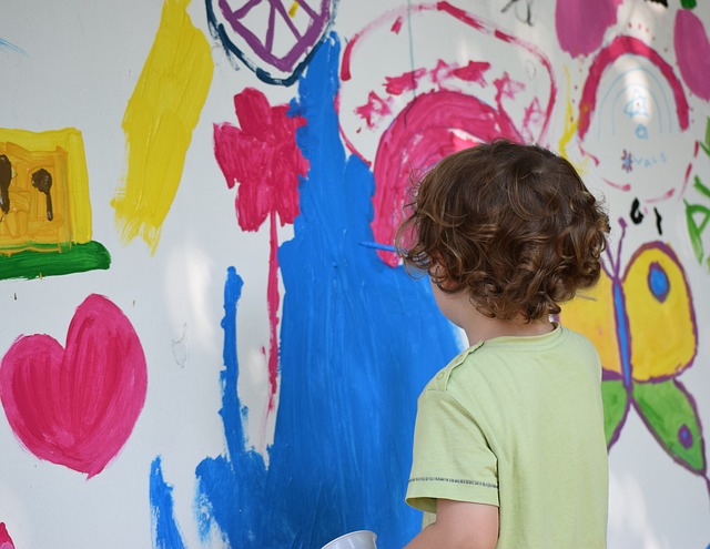 child painting