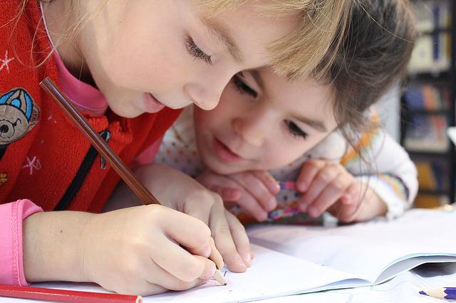 picture of children studying